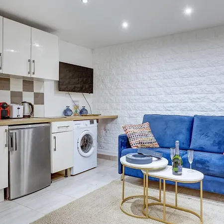 129 Dilana - Charming Near République * Parigi